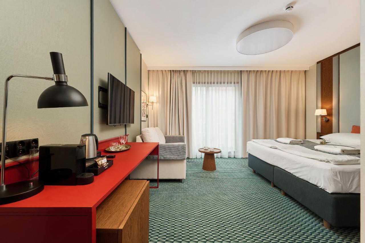 Gwarna Aparthotel City Center Wroclaw By Noclegi Renters Zewnętrze zdjęcie
