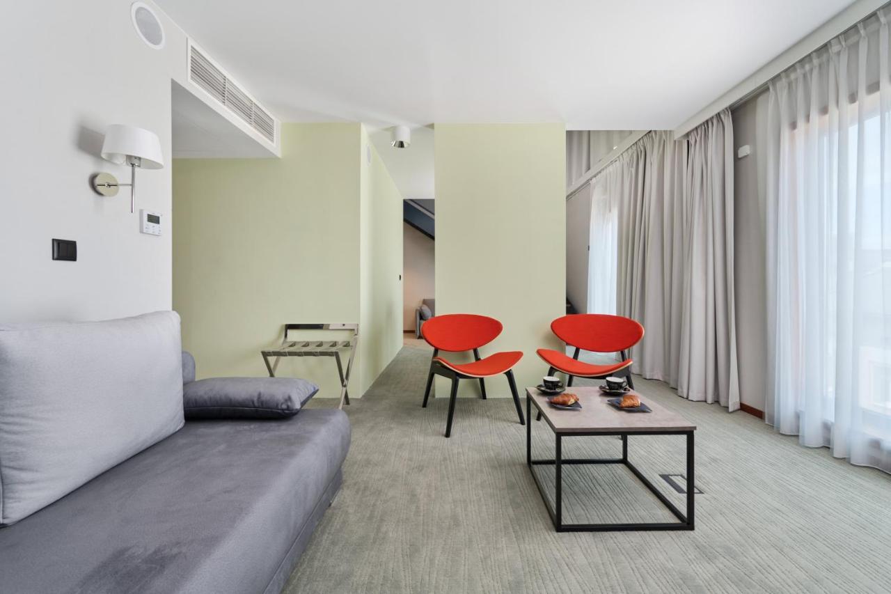 Gwarna Aparthotel City Center Wroclaw By Noclegi Renters Zewnętrze zdjęcie
